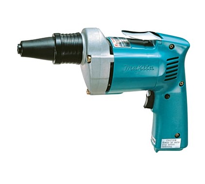 Шуруповерт сетевой Makita 6802BV