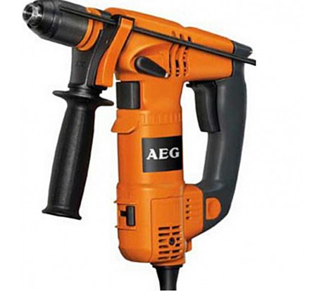 AEG